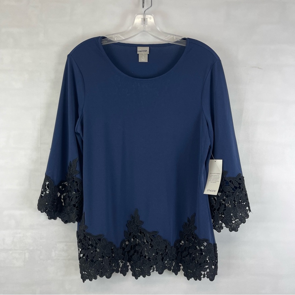 Chico’s Blue Lace Hem 3/4 Sleeve‎ Top Women’s Size Small Scallop Floral Trim NEW